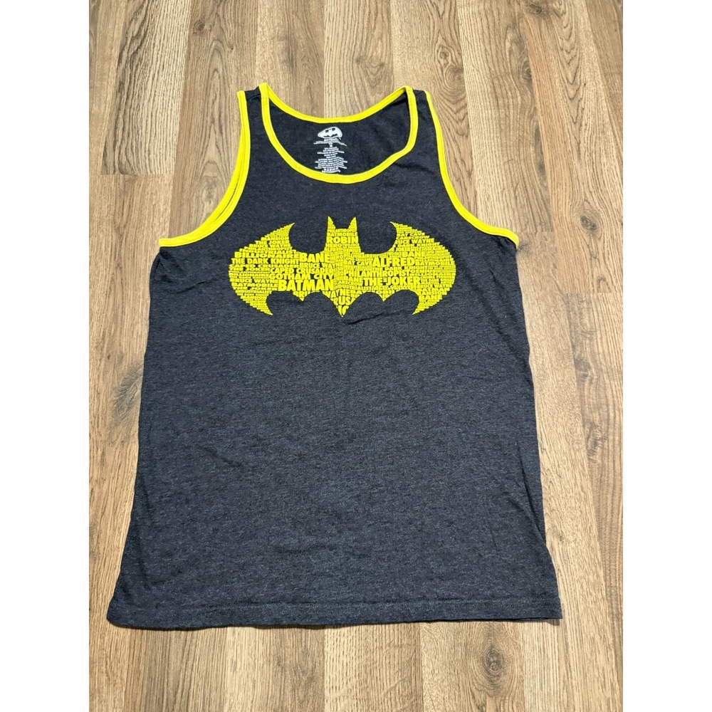 Batman Tank Top Men's Size Medium Gray Yellow Graphic Print Scoop Neck